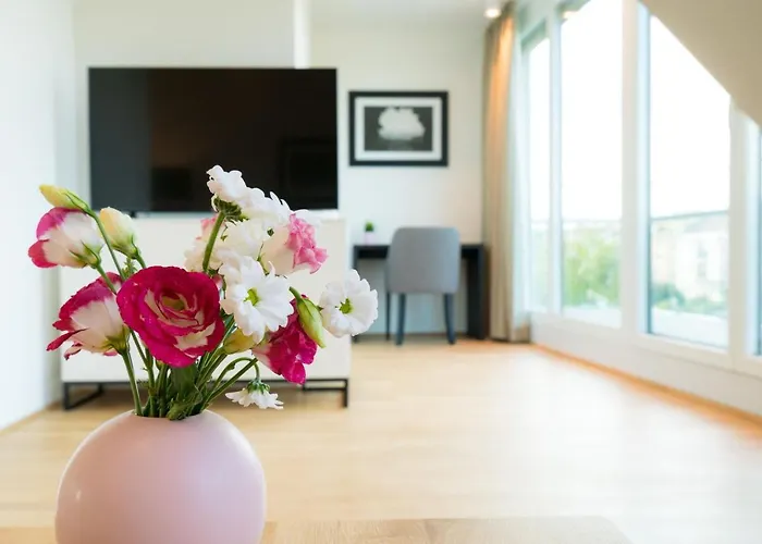 Residence, Hietzing - Schoenbrunn 4*